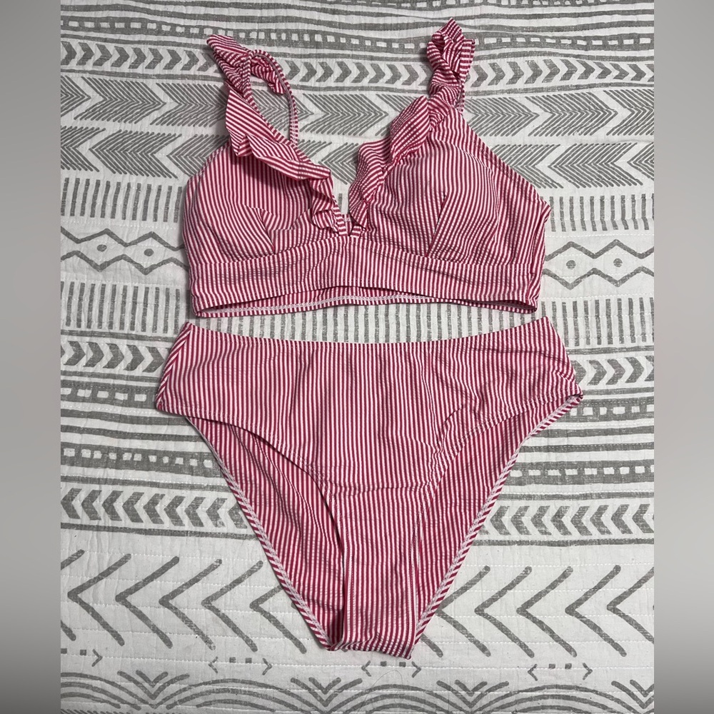 Stripped Ruffle Hem Bikini